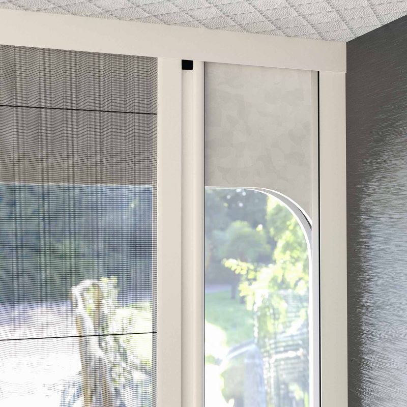 Plisséhordeur voor caravans | vanaf 22 mm ruimte | Slimline22 Plisséhordeur voor caravans | vanaf 22 mm ruimte | Slimline22